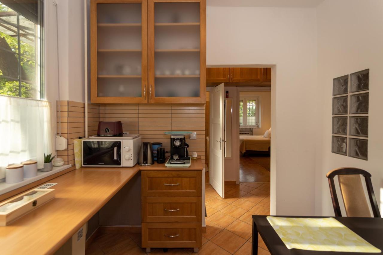 Sunbird Apartman บูดาเปสต์ ภายนอก รูปภาพ